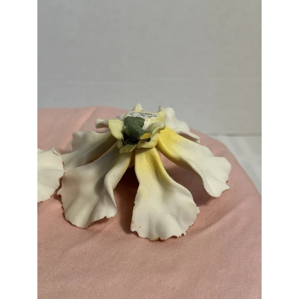 2 Vintage Capodimonte Porcelain Orchid‎ Flower Delicate Bisque Yellow & White